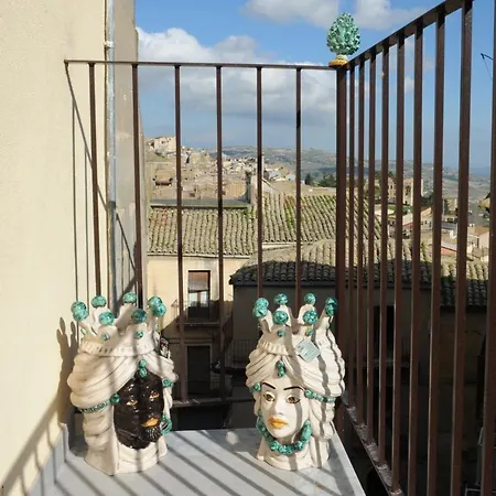 Alojamento de Acomodação e Pequeno-almoço Al Centro Storico Caltagirone