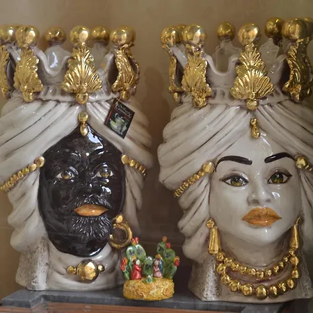 Al Centro Storico 4* Caltagirone