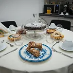 Al Centro Storico Bed and Breakfast 4*