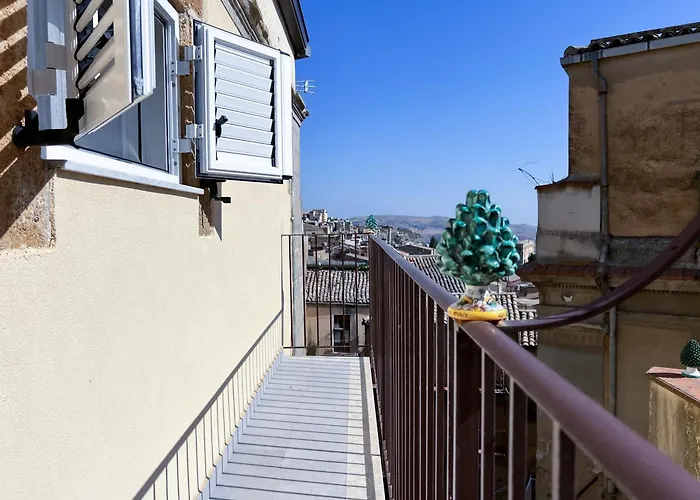 Al Centro Storico 4* Caltagirone