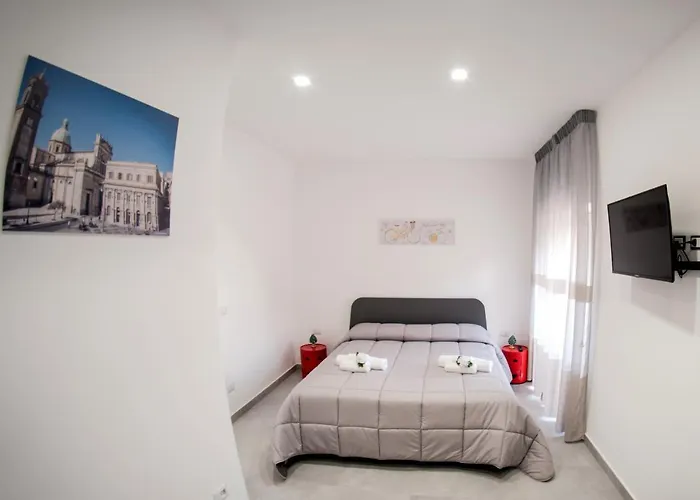 Al Centro Storico Bed & Breakfast 4*